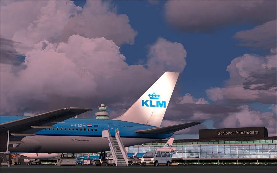 *Sim : Fs2004 *Aircraft : Level D 767 *Repaint : Boeing 767-300ER KLM / Repaint by Guillem Roca *Scenery : Schiphol Airport (EHAM), / Menorca (LEMH),